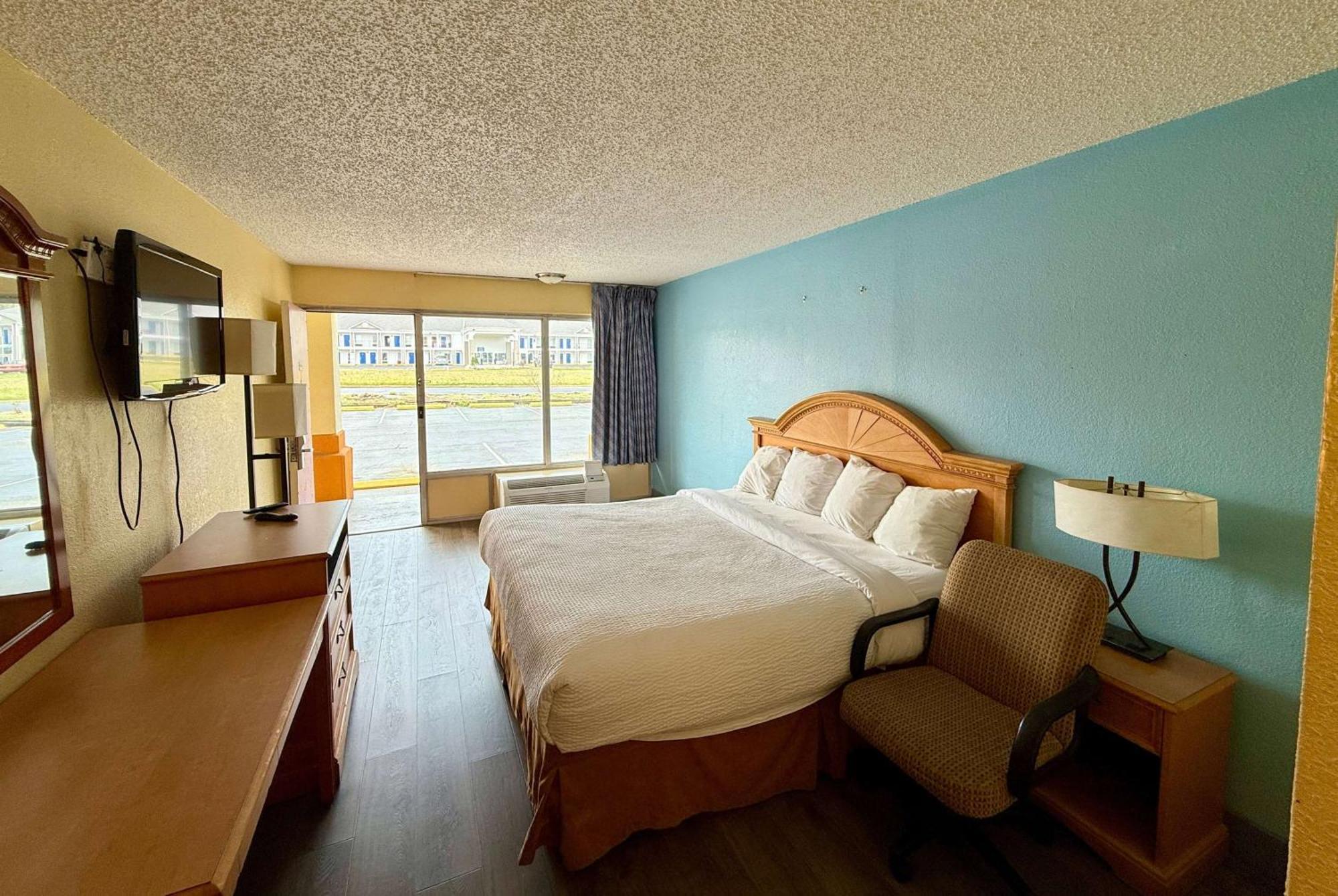 Days Inn By Wyndham Ruther Glen Kings Dominion Area Eksteriør bilde