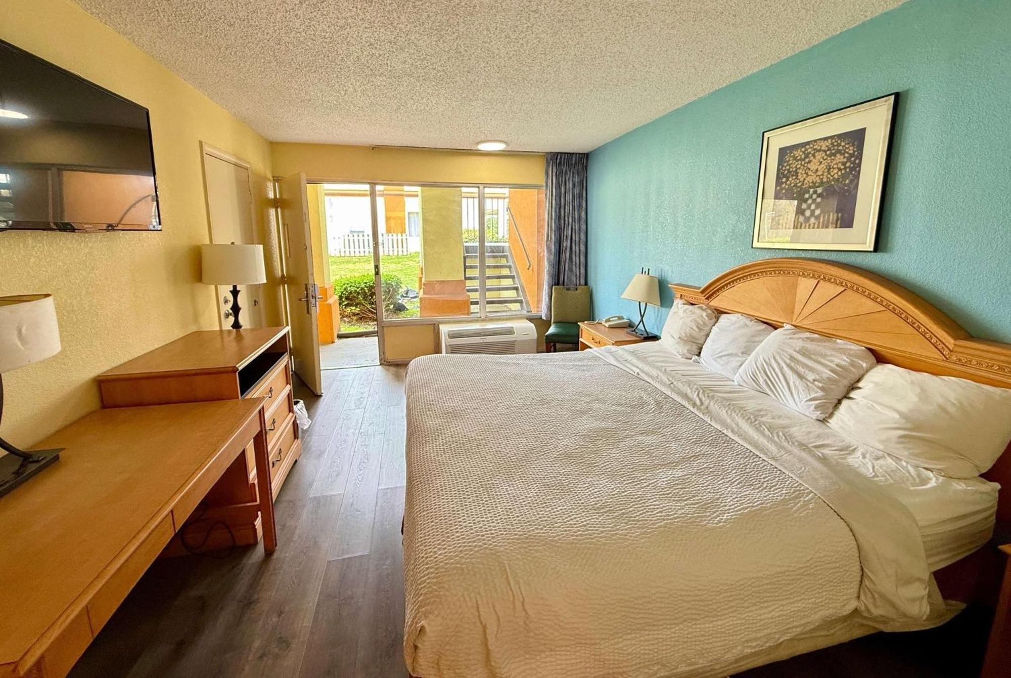 Days Inn By Wyndham Ruther Glen Kings Dominion Area Eksteriør bilde