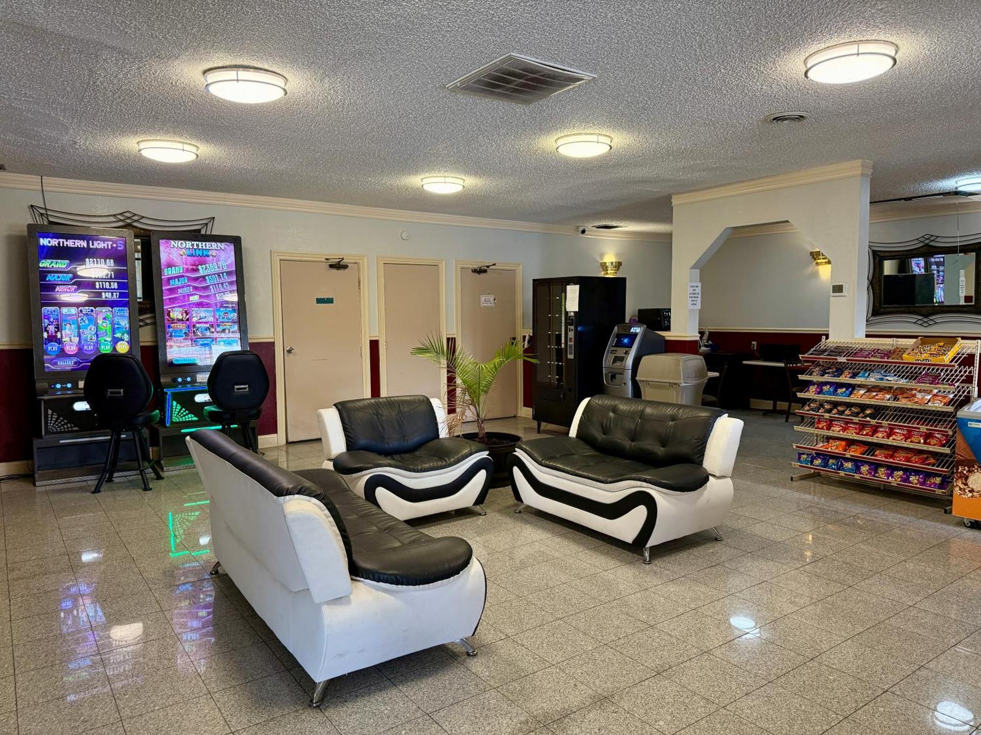 Days Inn By Wyndham Ruther Glen Kings Dominion Area Eksteriør bilde