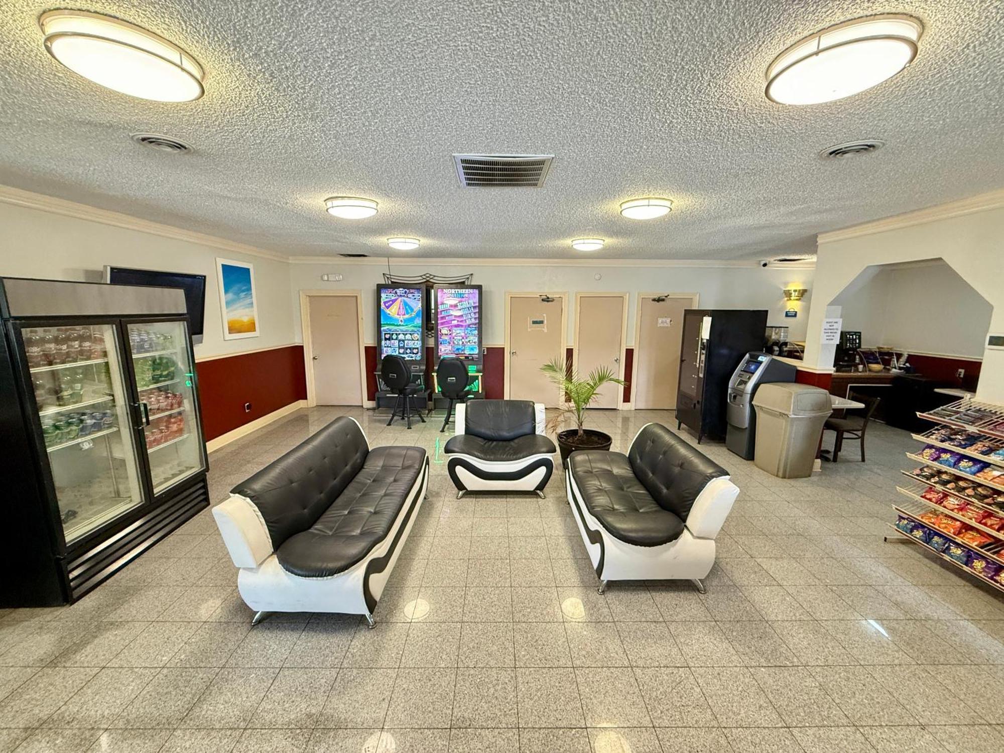 Days Inn By Wyndham Ruther Glen Kings Dominion Area Eksteriør bilde